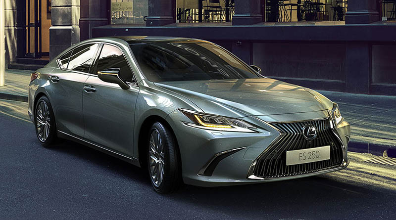 Lexus nổi tiếng là dòng xe bền bỉ, sang trọng, đẳng cấp
