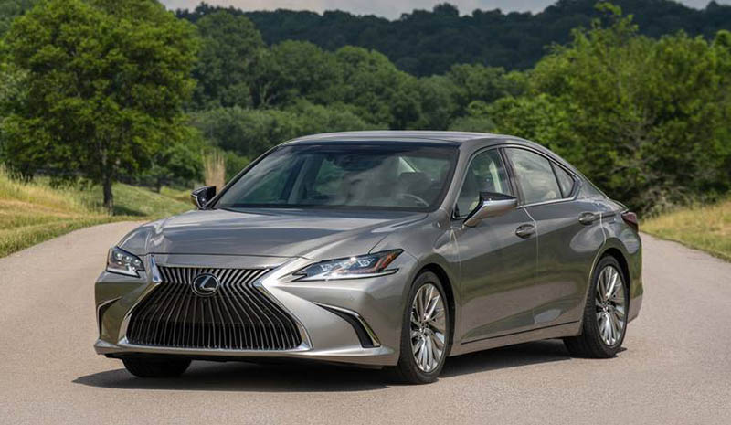 Có nên mua Lexus ES350 cũ đời trước 2010 hay không?