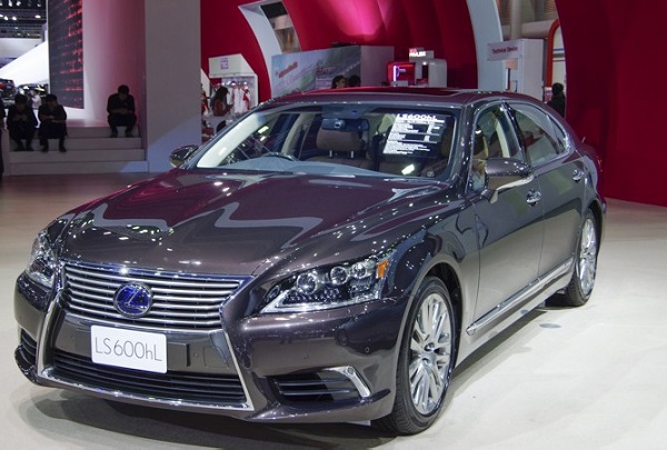 2013 Lexus LS 600h L review The best seat in this house isnt the drivers   CNET
