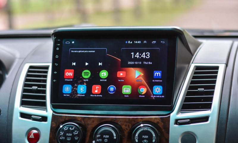 Màn hình Android ô tô là một thiết bị giải trí, hỗ trợ lái xe, điều khiển công nghệ an toàn,...