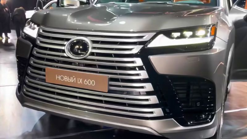 Lưới tản nhiệt của Lexus LX600